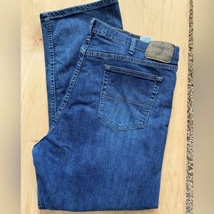 💥3/$25💥Men’s Wrangler jeans 42X30